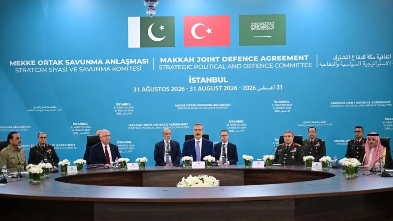Mekke Anlaşması'nda İlk Toplantı: Üç Ülkeden Dikkat Çeken Barış Vurgusu!