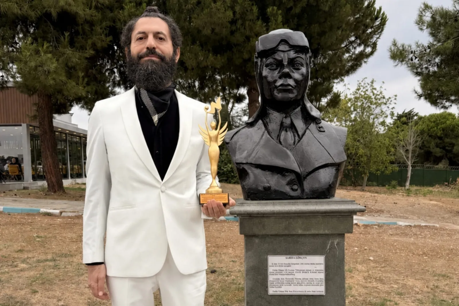 Akif Manaf Sağlık ve Barış Ödülü Sabiha Gökçen’e İthaf Edildi