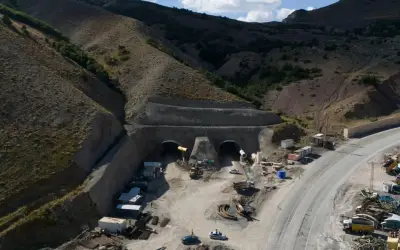Erzurum-Bingöl Yolculuğunu Kısaltacak Çirişli Tüneli’nde Çalışmalar Sürüyor