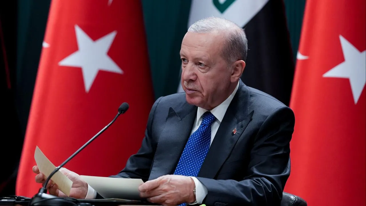 Erdoğan'dan Burnham'a Diplomatik Adım: Türkiye-İngiltere Hattında Kritik Mesajlar