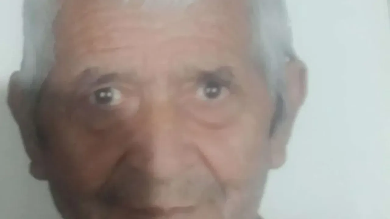 İzmir'de Motosiklet Kazası: 83 Yaşındaki Efrahim Bavlı Hayatını Kaybetti