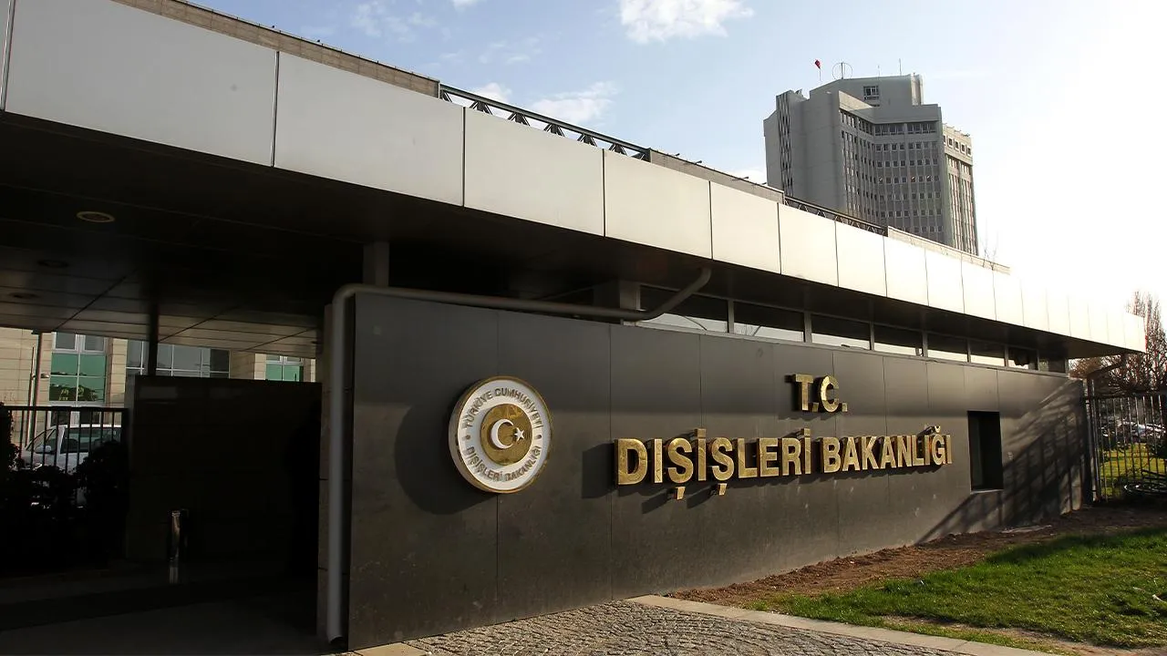 8 Ülkeden İsrail'e Tarihi Uyarı: Yerleşim Politikaları Hukuk Dışı