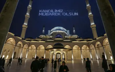 Mevlid Kandili'nde Camiler Doldu Taştı, Dualar Edildi!