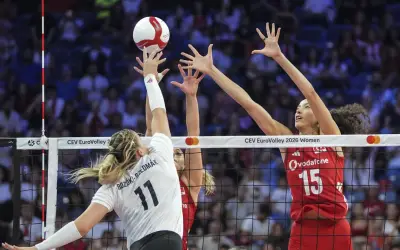 Filenin Sultanları Macaristan'ı 3-0 Geçti! Avrupa Şampiyonası'nda Üçte Üç