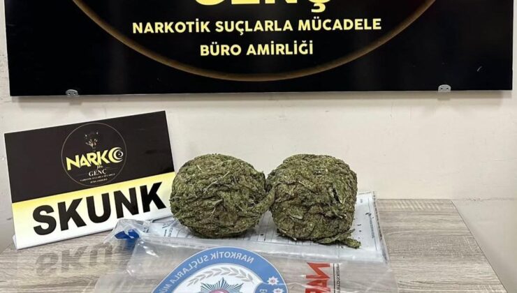 1 Kilo 75 Gram Skunk Ele Geçirildi: 1 Kişi Tutuklandı