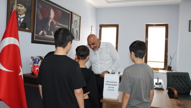 Minik Yüreklerden Efrayim Bebeğe Umut